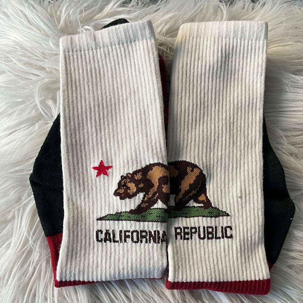 California Republic Bear Crew Socks